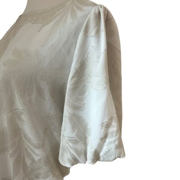 GUC Ann Taylor Cream Floral Burnout Puff Sleeve Blouse. Size M. - Picture 7 of 11